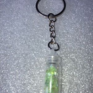 KEYCHAIN HOLDER MINI BOTTLE💕OS💕